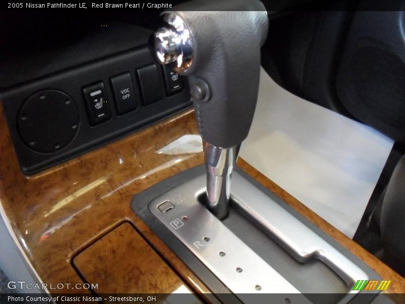 Red Brawn Pearl / Graphite 2005 Nissan Pathfinder LE