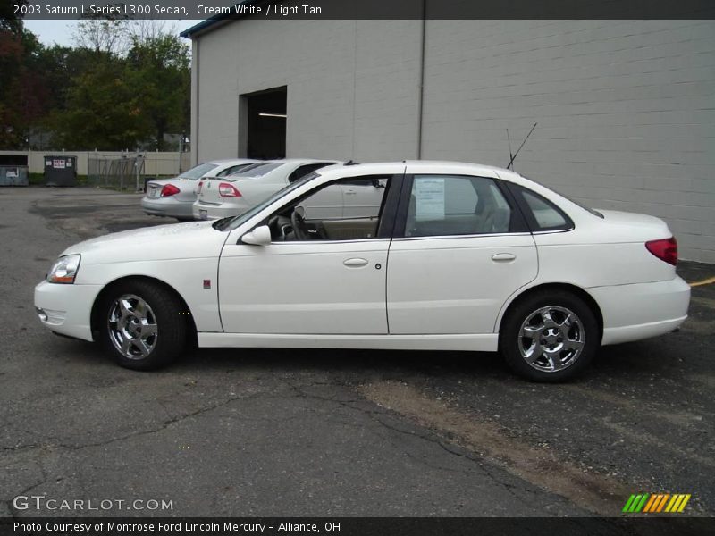 Cream White / Light Tan 2003 Saturn L Series L300 Sedan