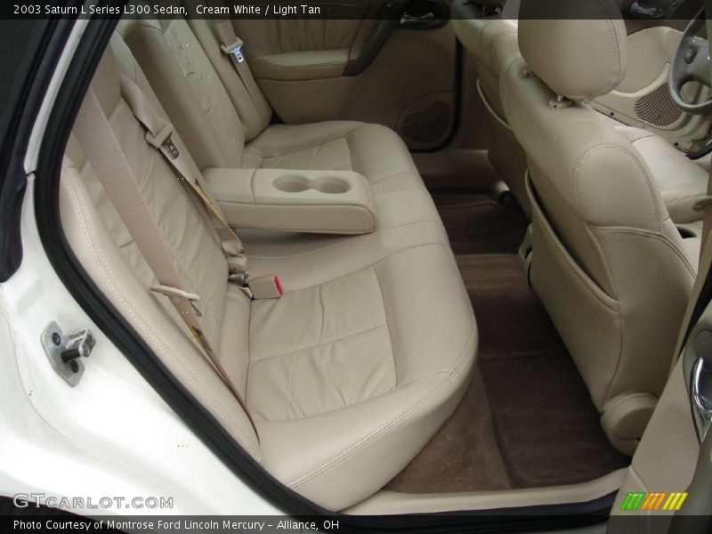 Cream White / Light Tan 2003 Saturn L Series L300 Sedan