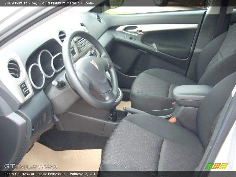 Liquid Platinum Metallic / Ebony 2009 Pontiac Vibe
