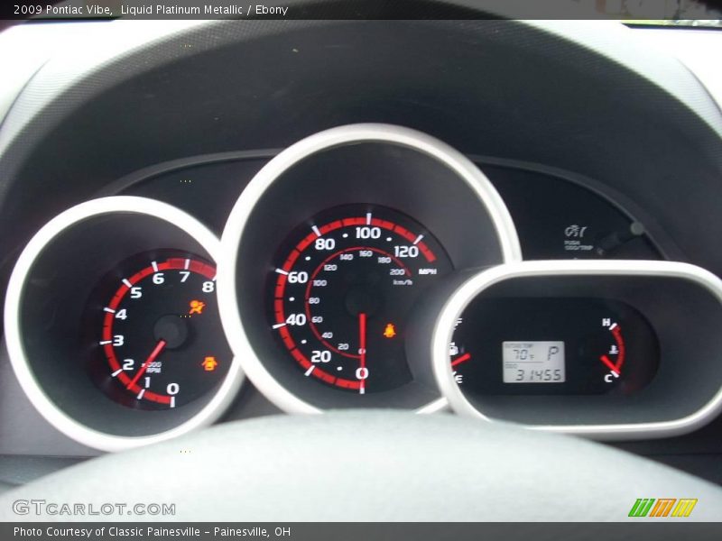 Liquid Platinum Metallic / Ebony 2009 Pontiac Vibe