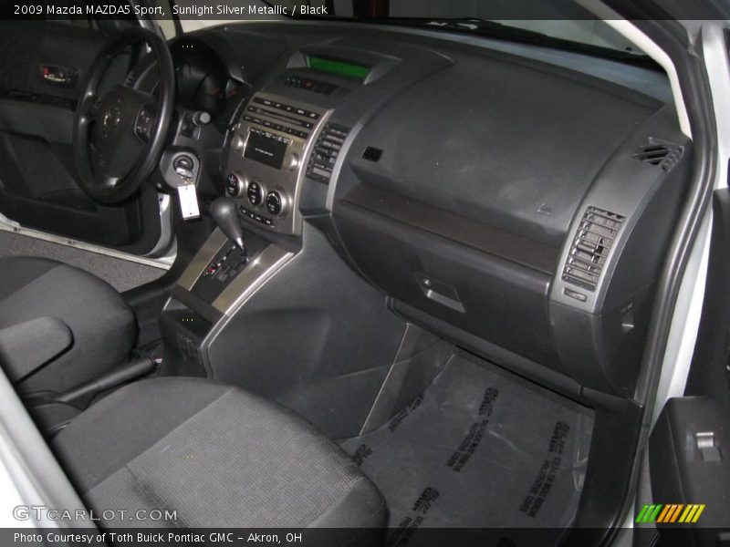 Sunlight Silver Metallic / Black 2009 Mazda MAZDA5 Sport