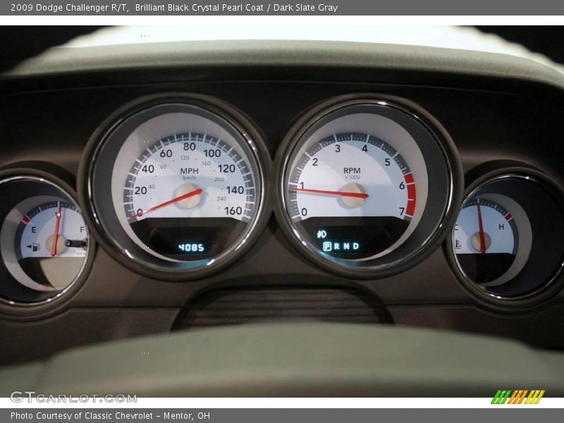 Brilliant Black Crystal Pearl Coat / Dark Slate Gray 2009 Dodge Challenger R/T