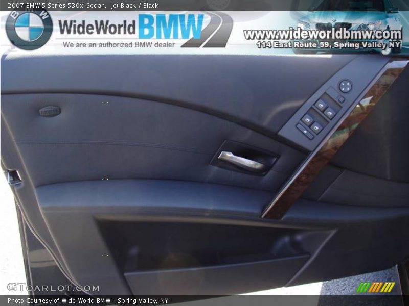 Jet Black / Black 2007 BMW 5 Series 530xi Sedan