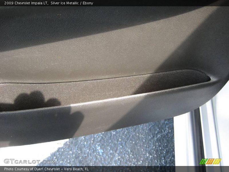 Silver Ice Metallic / Ebony 2009 Chevrolet Impala LT