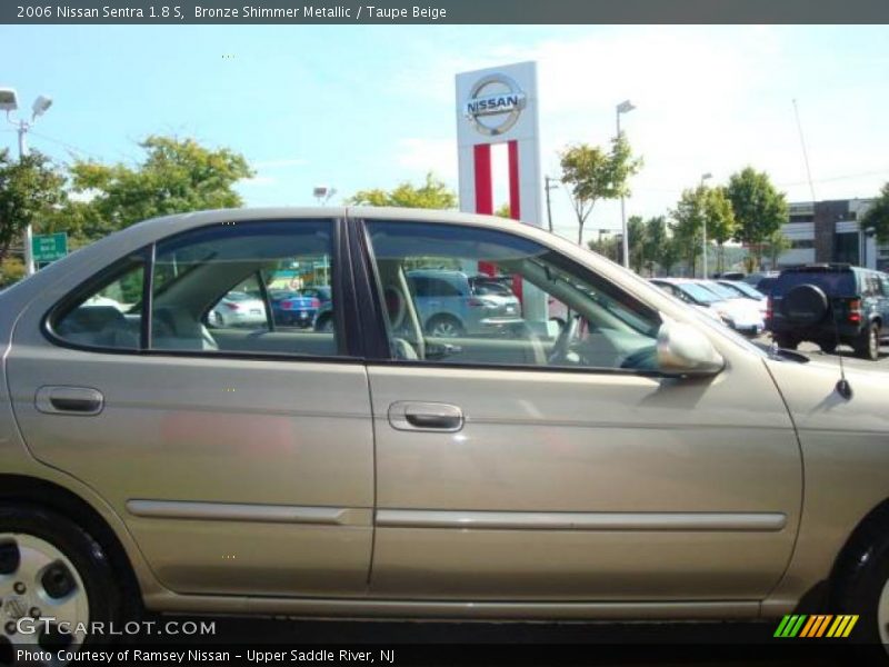 Bronze Shimmer Metallic / Taupe Beige 2006 Nissan Sentra 1.8 S