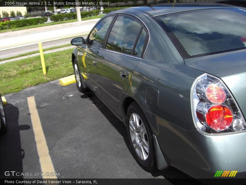 Mystic Emerald Metallic / Blond 2006 Nissan Altima 2.5 S