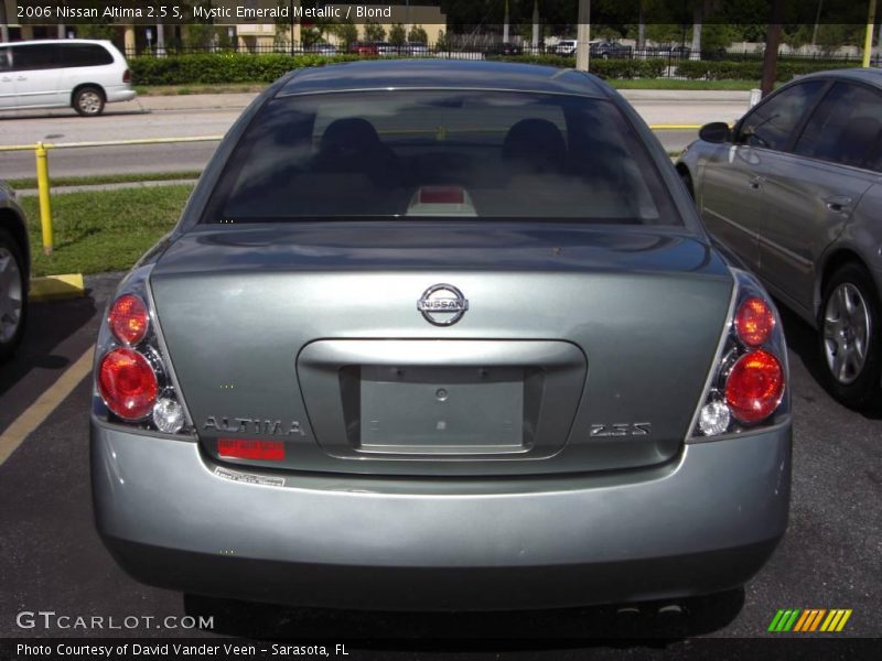Mystic Emerald Metallic / Blond 2006 Nissan Altima 2.5 S
