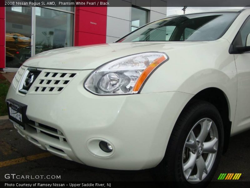 Phantom White Pearl / Black 2008 Nissan Rogue SL AWD