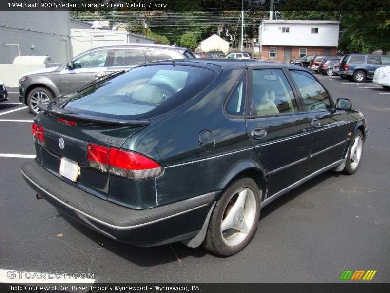 Scarabe Green Metallic / Ivory 1994 Saab 900 S Sedan