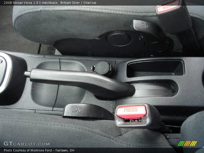 Brilliant Silver / Charcoal 2008 Nissan Versa 1.8 S Hatchback
