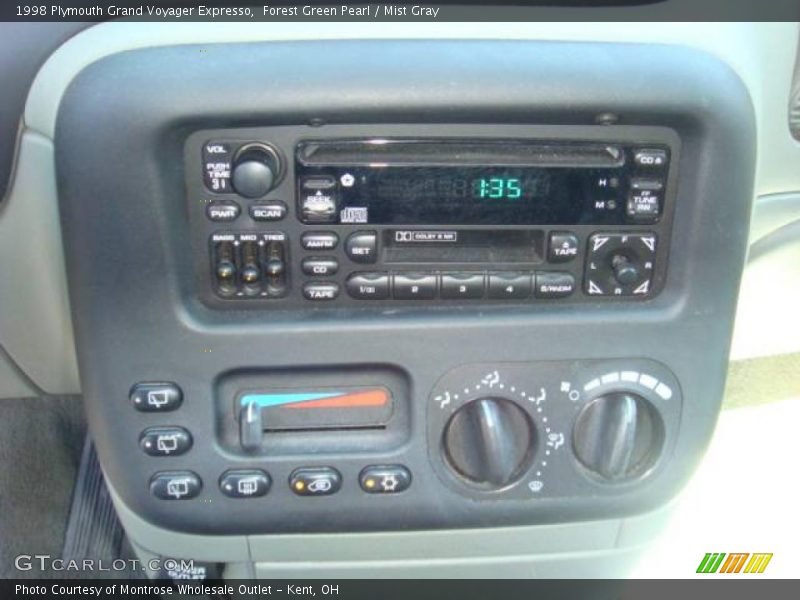 Forest Green Pearl / Mist Gray 1998 Plymouth Grand Voyager Expresso