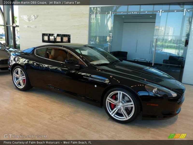 Jet Black / Sahara Tan 2009 Aston Martin DB9 Coupe