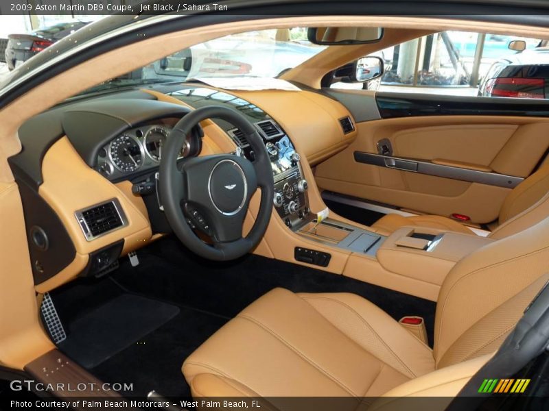 Jet Black / Sahara Tan 2009 Aston Martin DB9 Coupe
