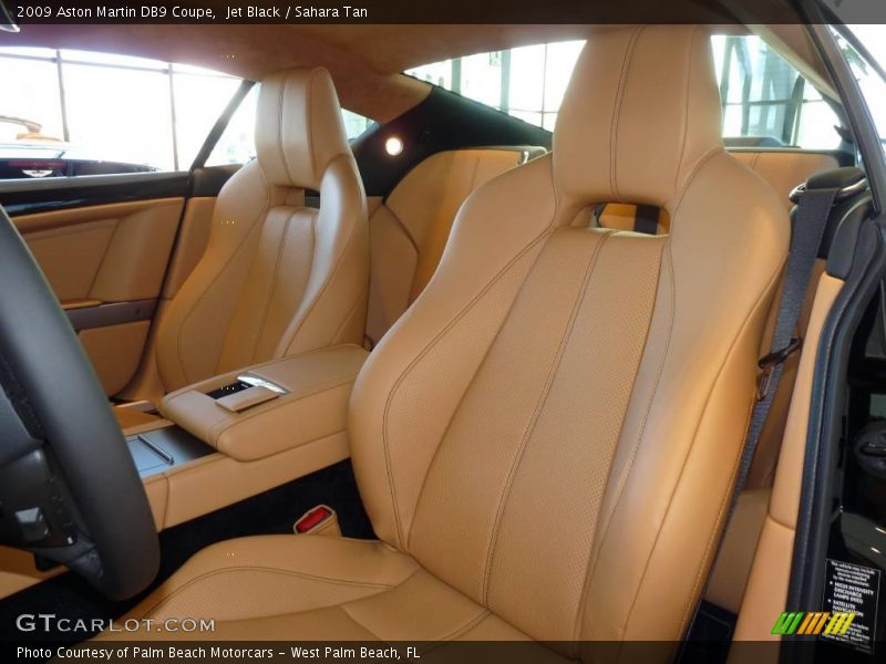 Jet Black / Sahara Tan 2009 Aston Martin DB9 Coupe