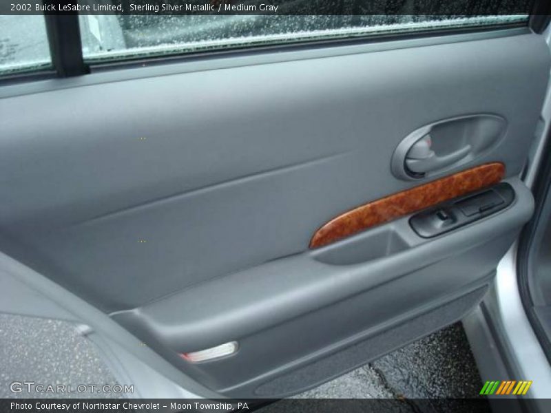 Sterling Silver Metallic / Medium Gray 2002 Buick LeSabre Limited