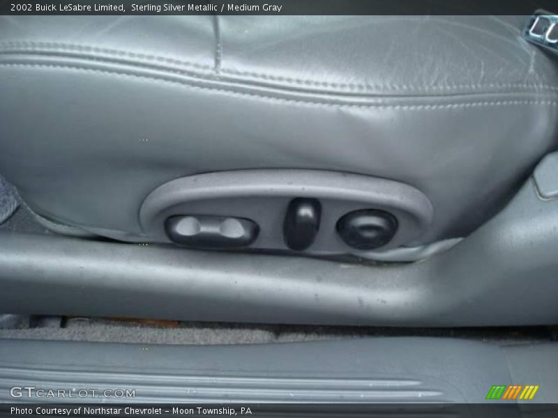 Sterling Silver Metallic / Medium Gray 2002 Buick LeSabre Limited