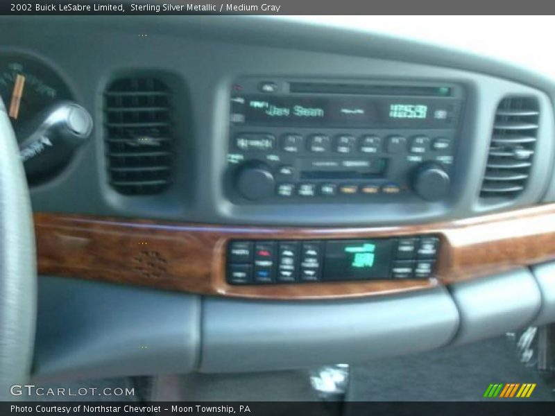 Sterling Silver Metallic / Medium Gray 2002 Buick LeSabre Limited