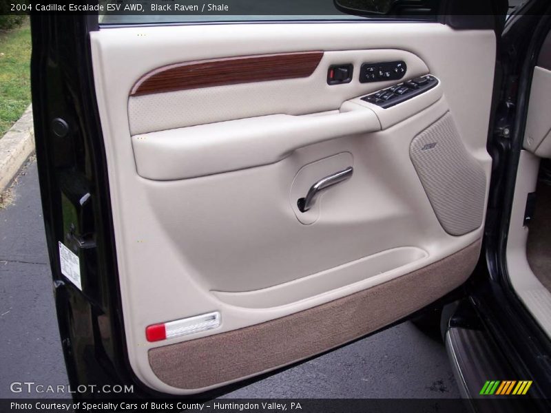 Black Raven / Shale 2004 Cadillac Escalade ESV AWD