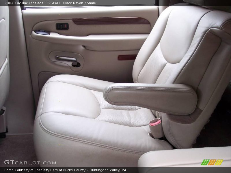 Black Raven / Shale 2004 Cadillac Escalade ESV AWD