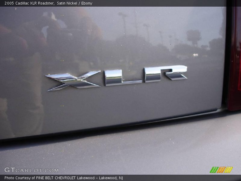 Satin Nickel / Ebony 2005 Cadillac XLR Roadster