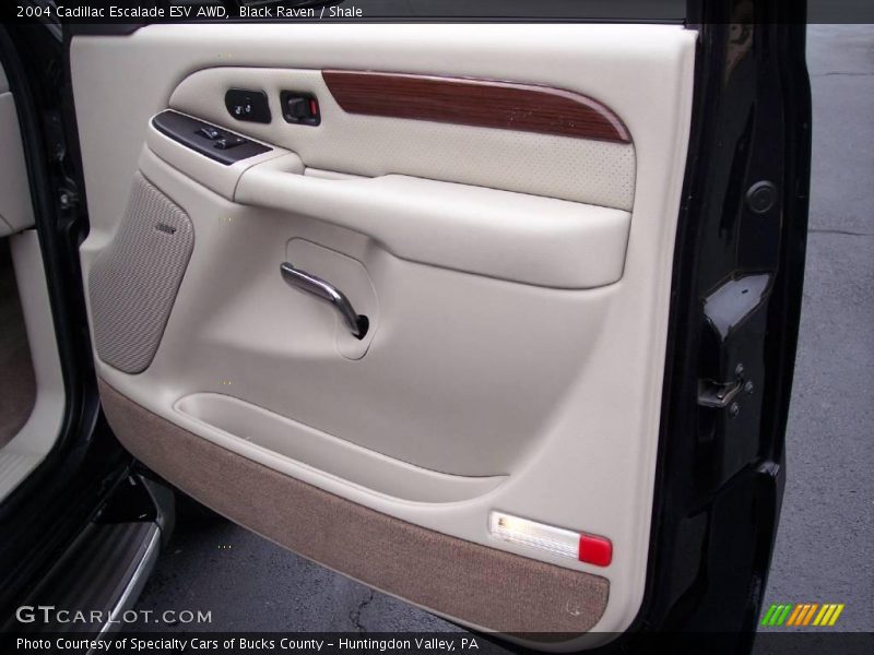 Black Raven / Shale 2004 Cadillac Escalade ESV AWD