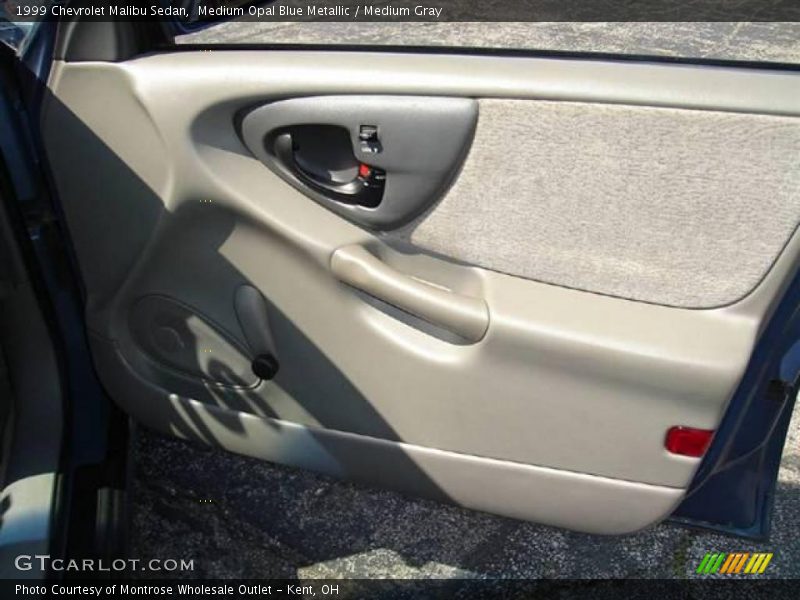 Medium Opal Blue Metallic / Medium Gray 1999 Chevrolet Malibu Sedan