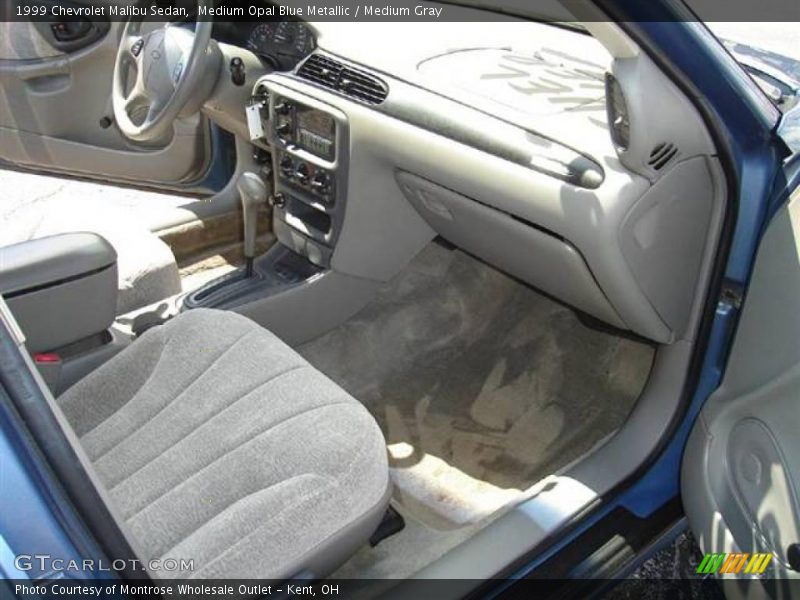 Medium Opal Blue Metallic / Medium Gray 1999 Chevrolet Malibu Sedan