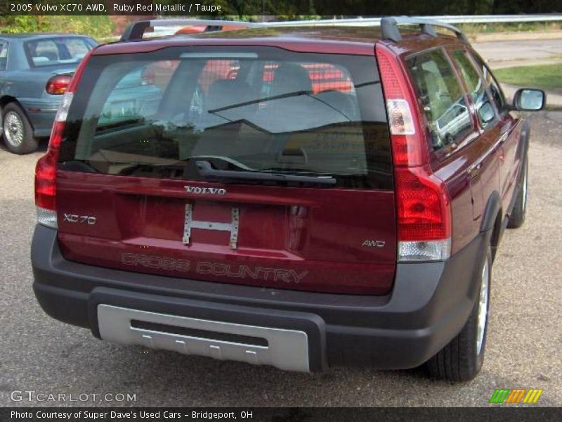 Ruby Red Metallic / Taupe 2005 Volvo XC70 AWD