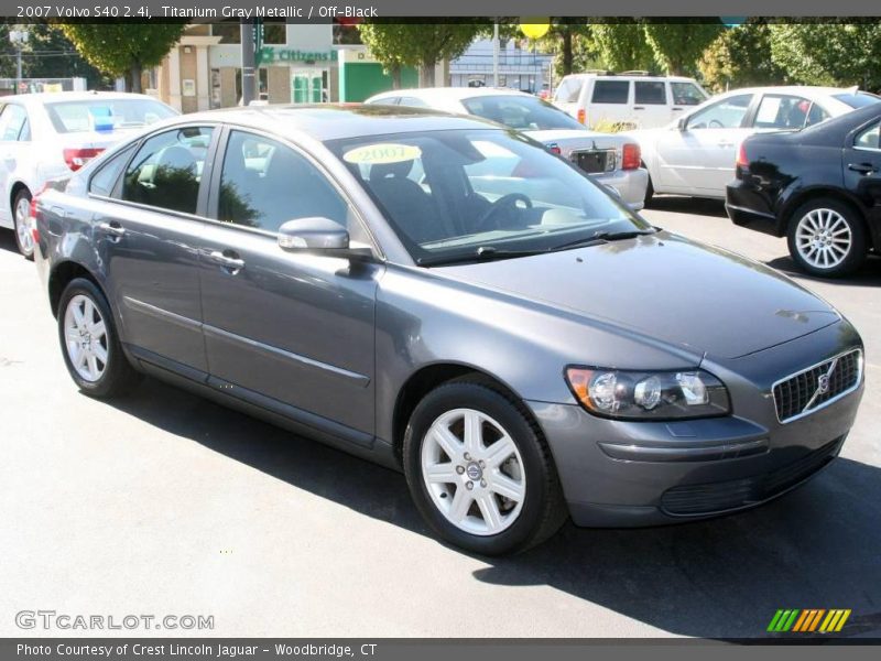 Titanium Gray Metallic / Off-Black 2007 Volvo S40 2.4i