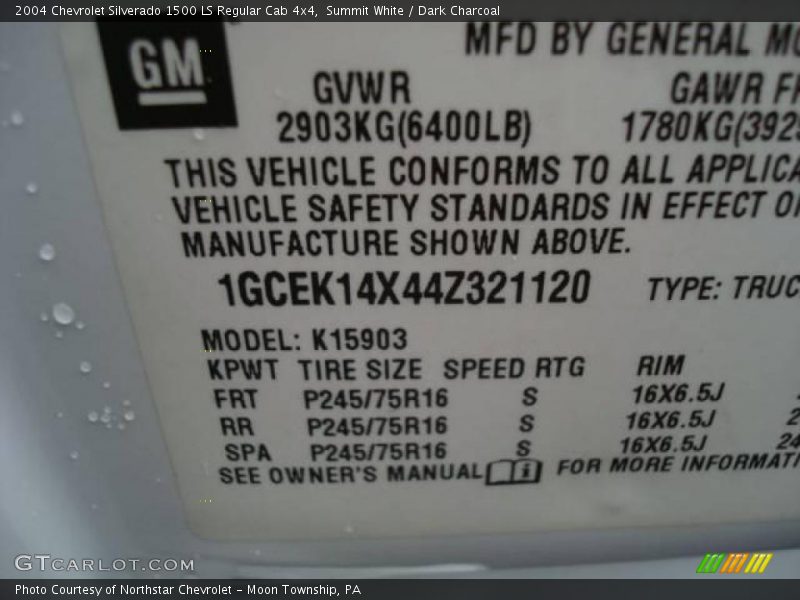 Summit White / Dark Charcoal 2004 Chevrolet Silverado 1500 LS Regular Cab 4x4