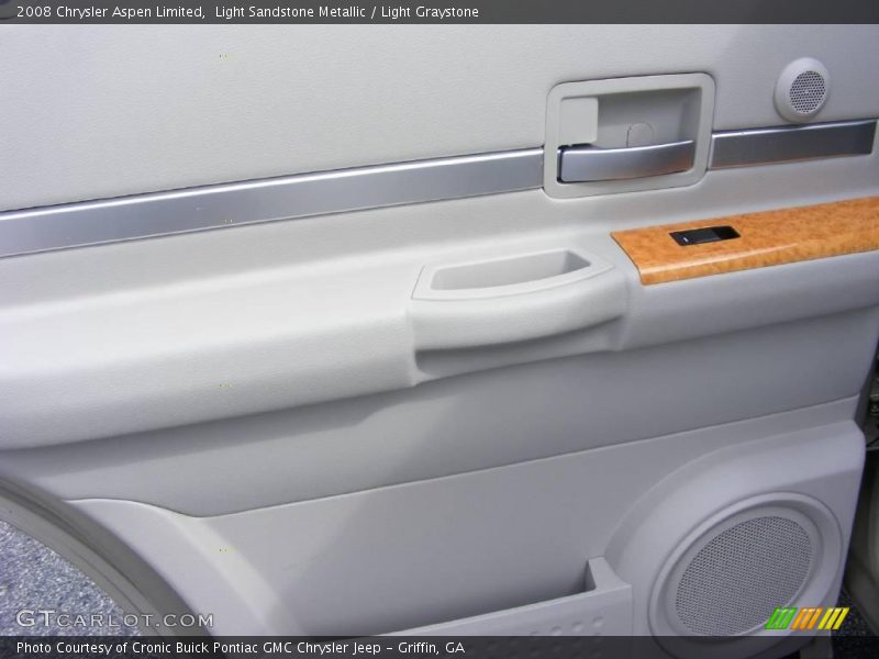 Light Sandstone Metallic / Light Graystone 2008 Chrysler Aspen Limited