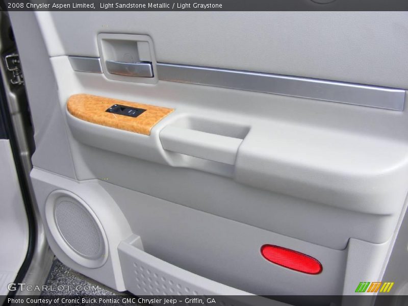 Light Sandstone Metallic / Light Graystone 2008 Chrysler Aspen Limited