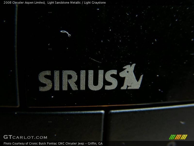 Light Sandstone Metallic / Light Graystone 2008 Chrysler Aspen Limited