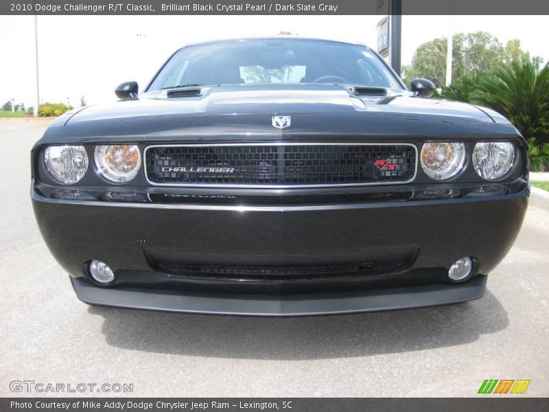 Brilliant Black Crystal Pearl / Dark Slate Gray 2010 Dodge Challenger R/T Classic