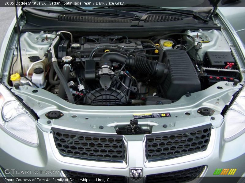 Satin Jade Pearl / Dark Slate Gray 2005 Dodge Stratus SXT Sedan