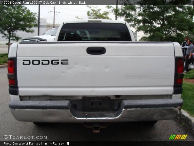 Bright White / Black 2001 Dodge Ram 1500 ST Club Cab