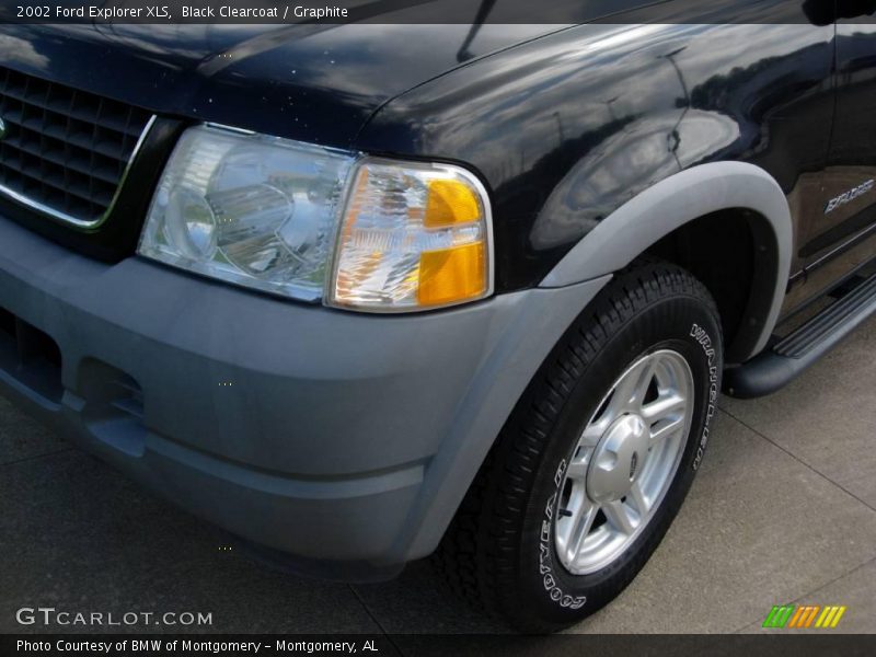 Black Clearcoat / Graphite 2002 Ford Explorer XLS