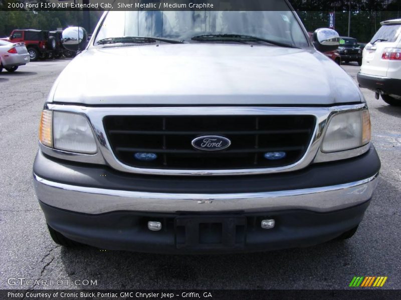 Silver Metallic / Medium Graphite 2000 Ford F150 XLT Extended Cab