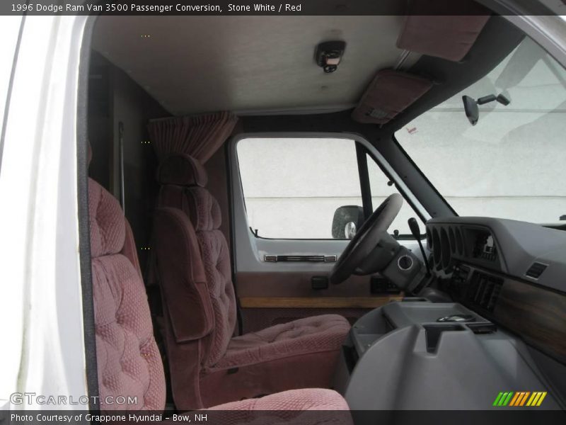 Stone White / Red 1996 Dodge Ram Van 3500 Passenger Conversion