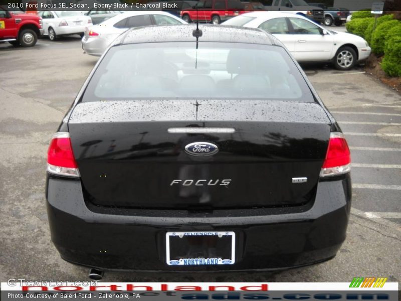 Ebony Black / Charcoal Black 2010 Ford Focus SEL Sedan