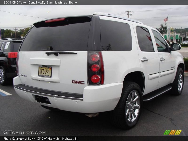 Summit White / Ebony 2008 GMC Yukon Denali AWD