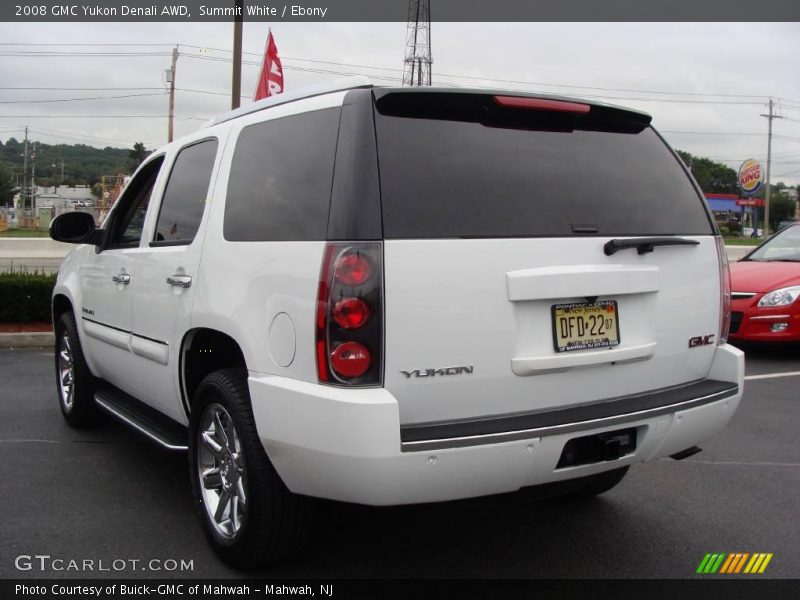 Summit White / Ebony 2008 GMC Yukon Denali AWD