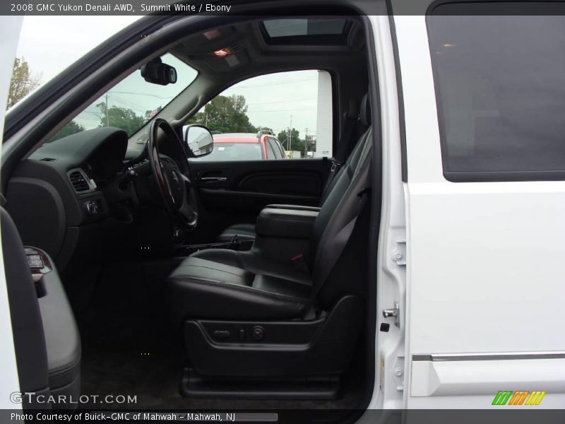 Summit White / Ebony 2008 GMC Yukon Denali AWD