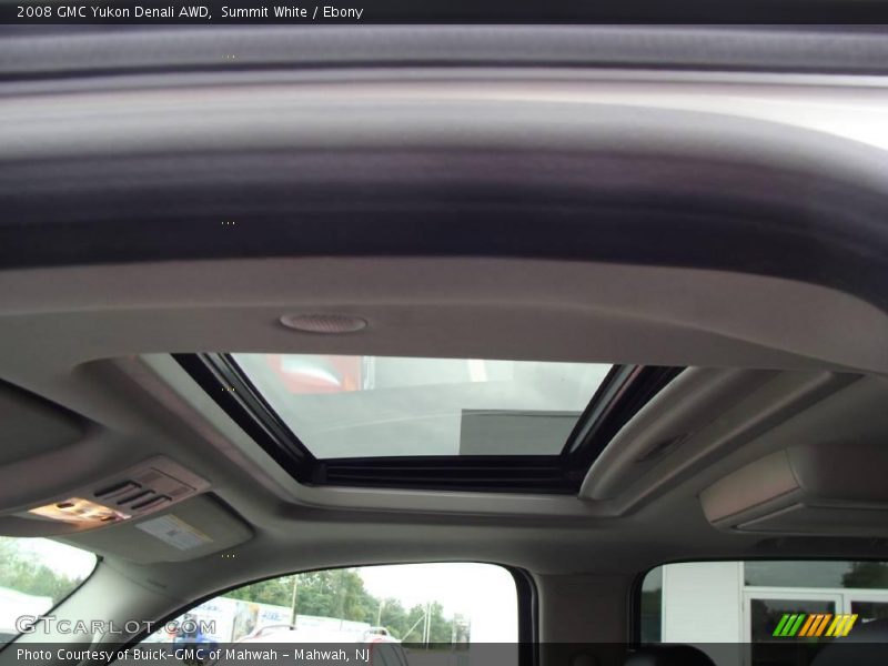 Summit White / Ebony 2008 GMC Yukon Denali AWD