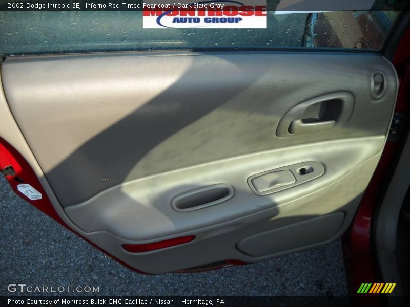 Inferno Red Tinted Pearlcoat / Dark Slate Gray 2002 Dodge Intrepid SE