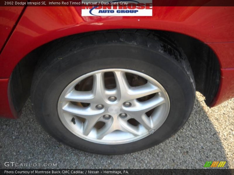 Inferno Red Tinted Pearlcoat / Dark Slate Gray 2002 Dodge Intrepid SE