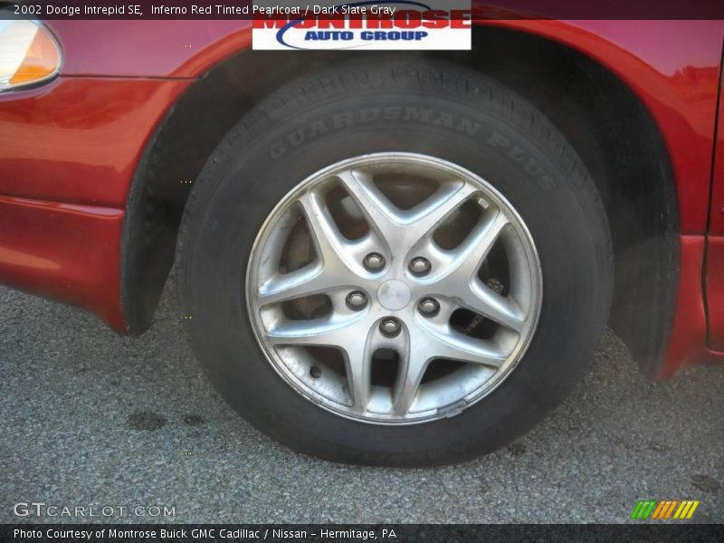 Inferno Red Tinted Pearlcoat / Dark Slate Gray 2002 Dodge Intrepid SE