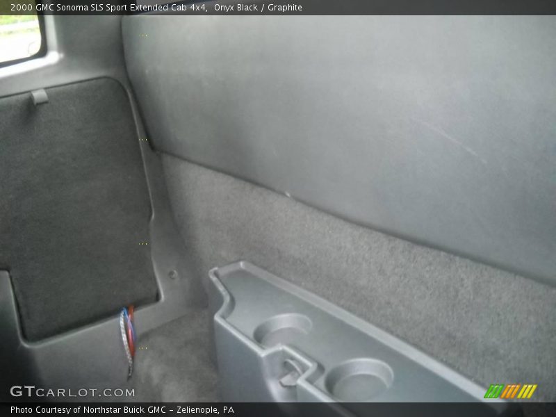 Onyx Black / Graphite 2000 GMC Sonoma SLS Sport Extended Cab 4x4