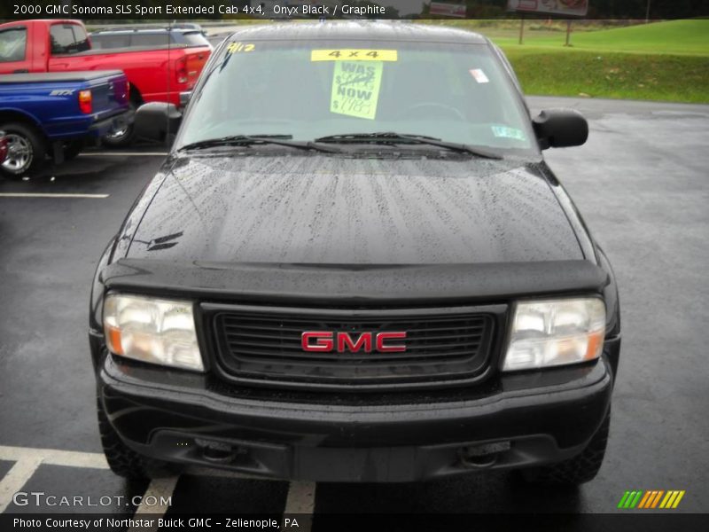 Onyx Black / Graphite 2000 GMC Sonoma SLS Sport Extended Cab 4x4
